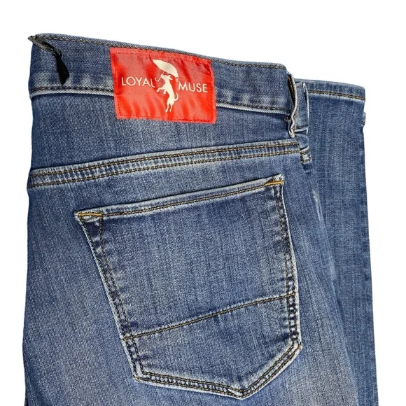 LOYAL MUSE Embroidered Blue Jeans for Women Sz 14 Red Blue - Picture 7 of 9